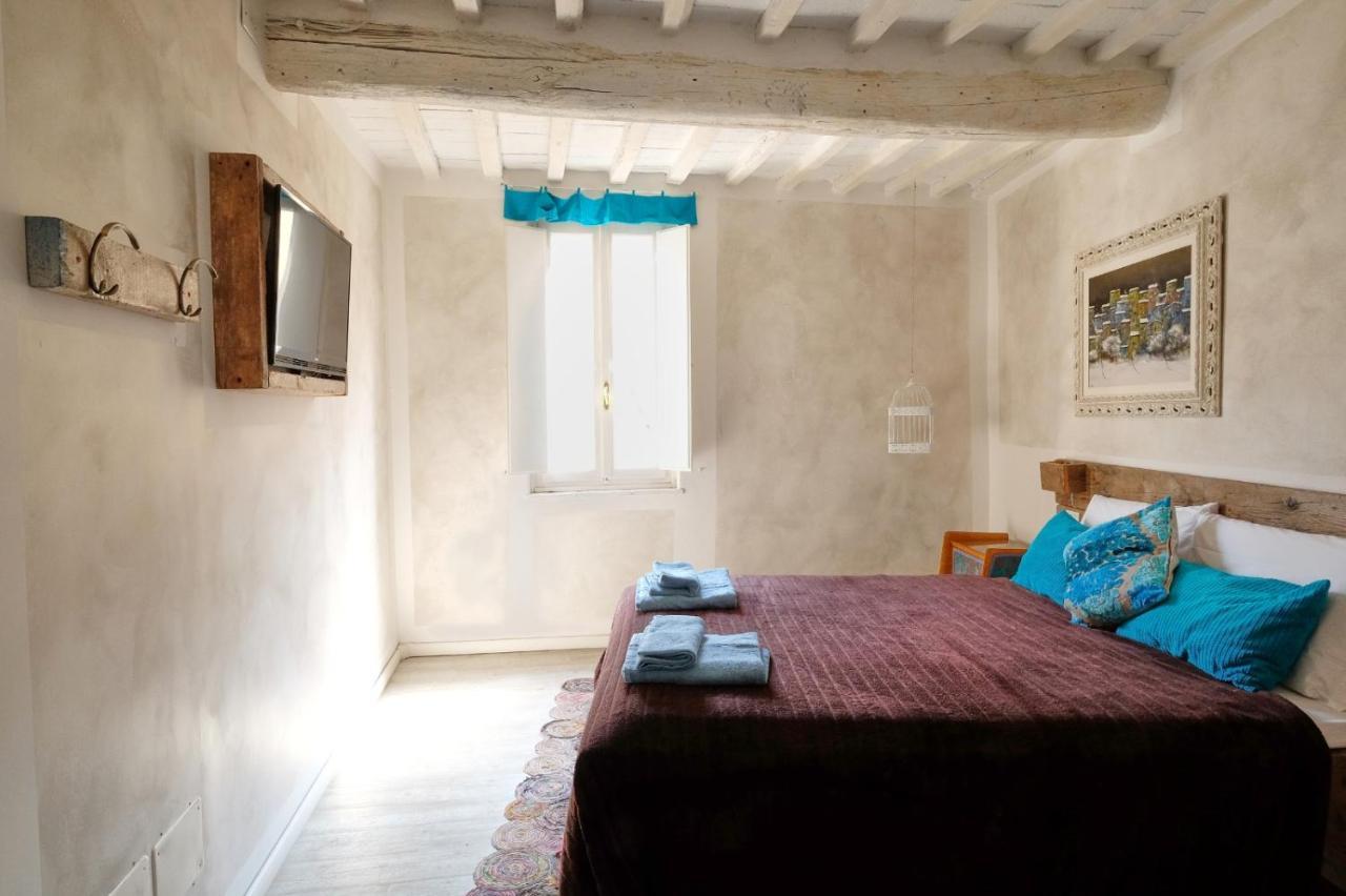La Boheme Suite With Ac And Wifi Лука Екстериор снимка