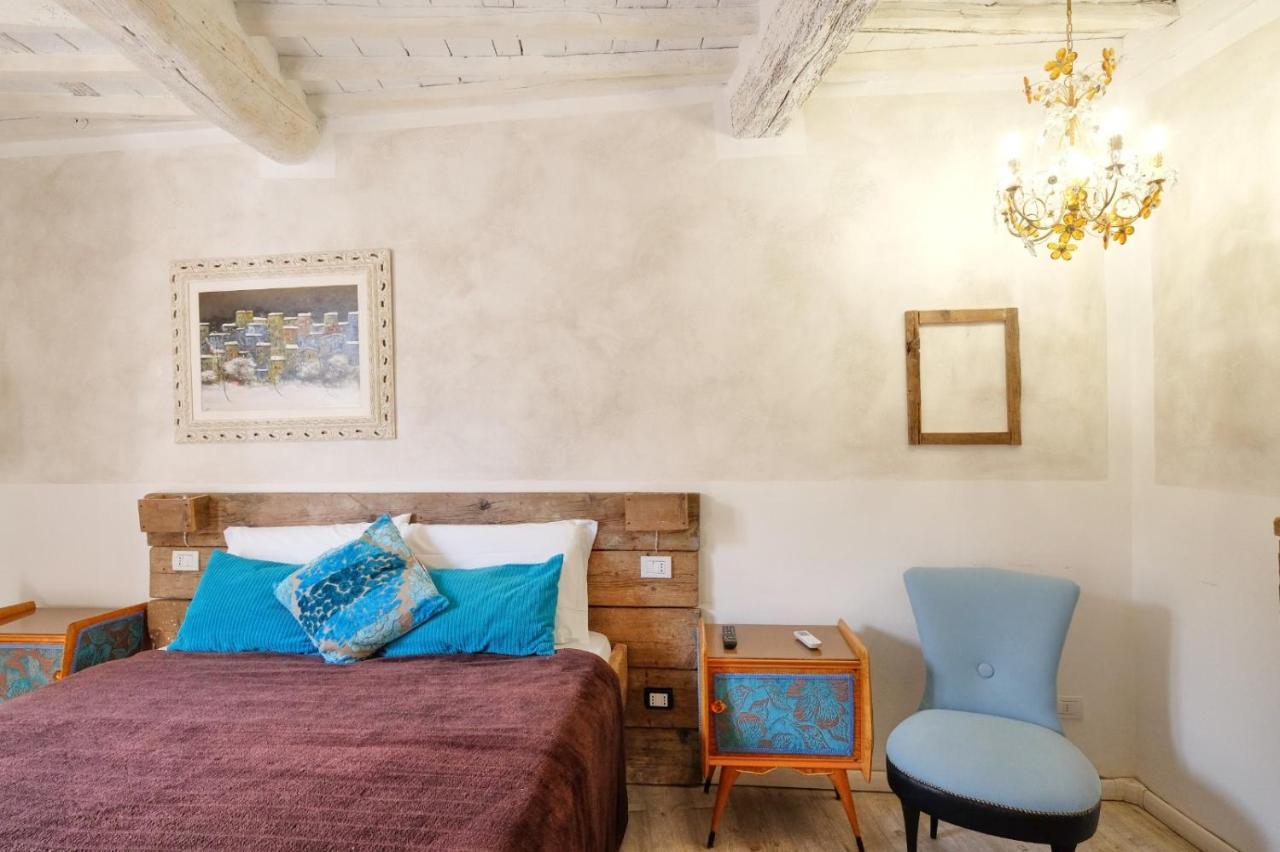 La Boheme Suite With Ac And Wifi Лука Екстериор снимка