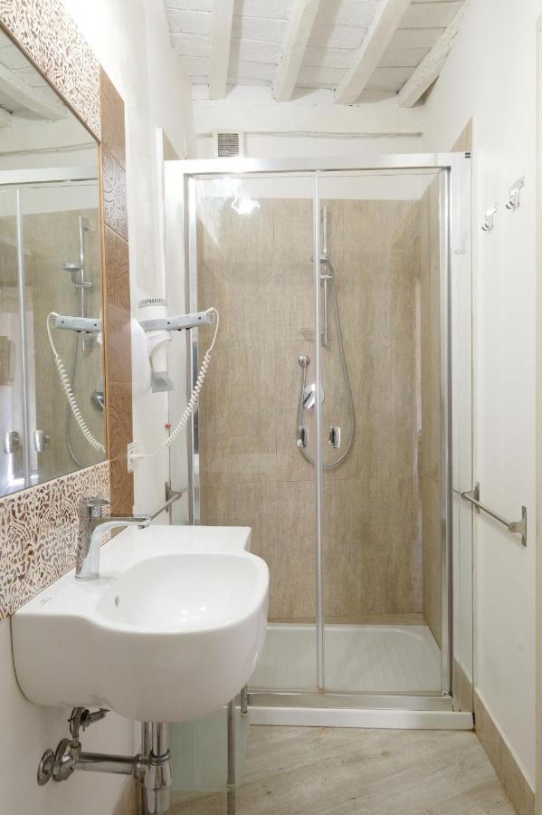 La Boheme Suite With Ac And Wifi Лука Екстериор снимка